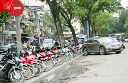 Tiếp tục khảo sát mở rộng các tuyến phố cấm để xe